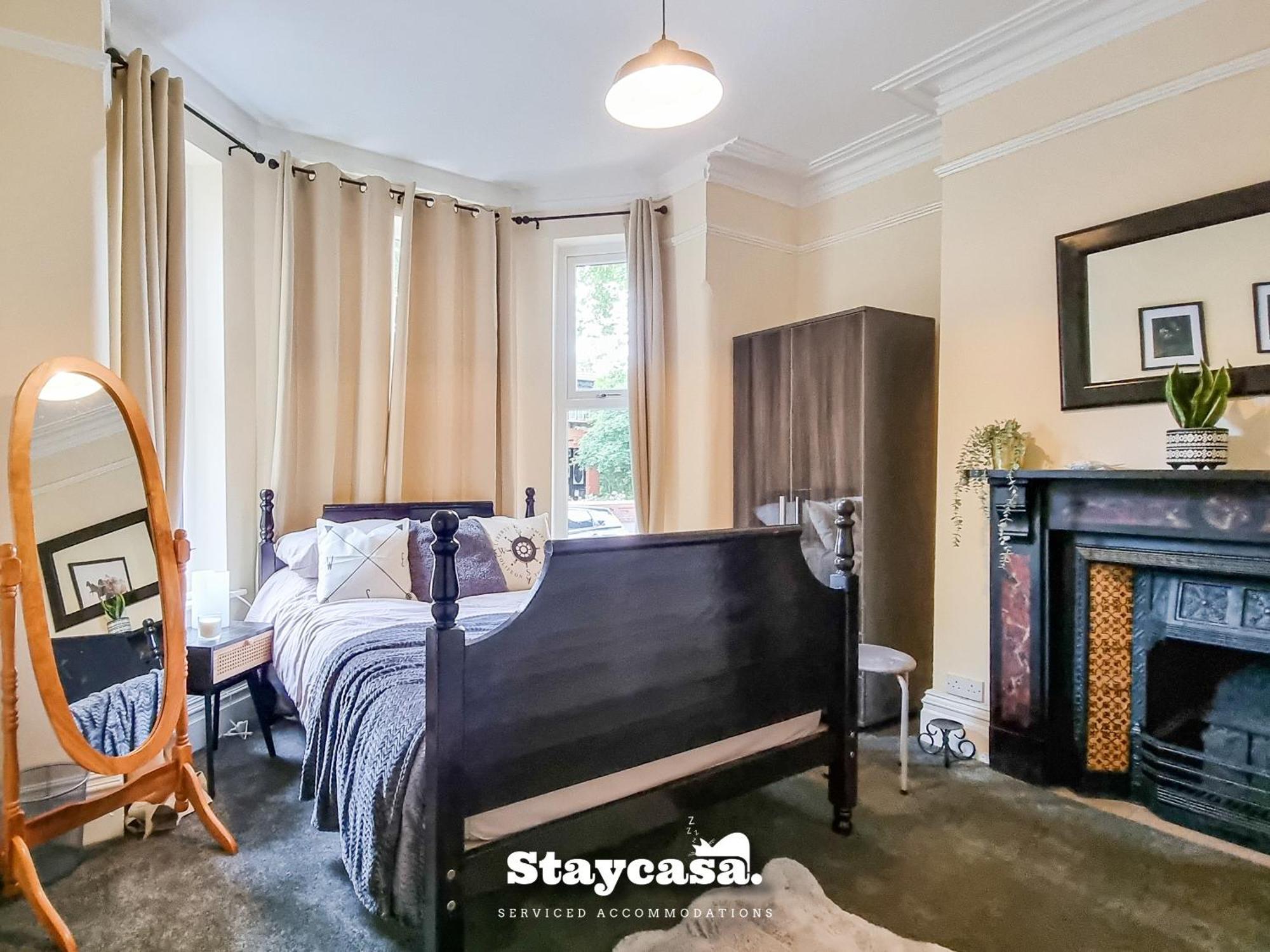 Spacious 5Br Home In Leafy Withington Holiday home